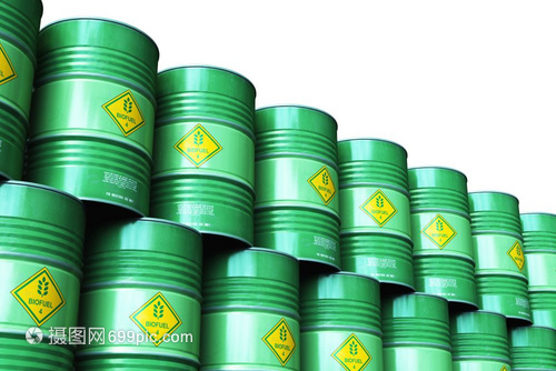 創意抽象生態替代可持續能源和環境保護節約商業概念3D將白色背景隔離的工業儲存倉庫中的綠色堆疊金屬生物燃料桶或柴油作為示例